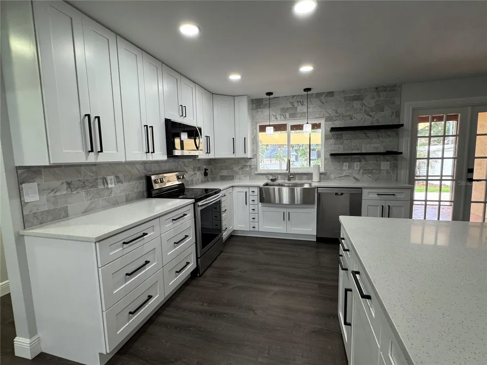 1809 STELLA COURT Lakeland, FL 33813