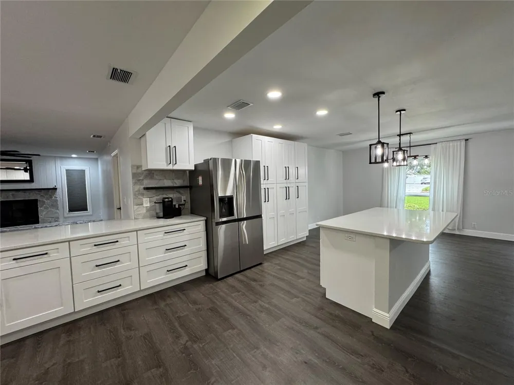 1809 STELLA COURT Lakeland, FL 33813