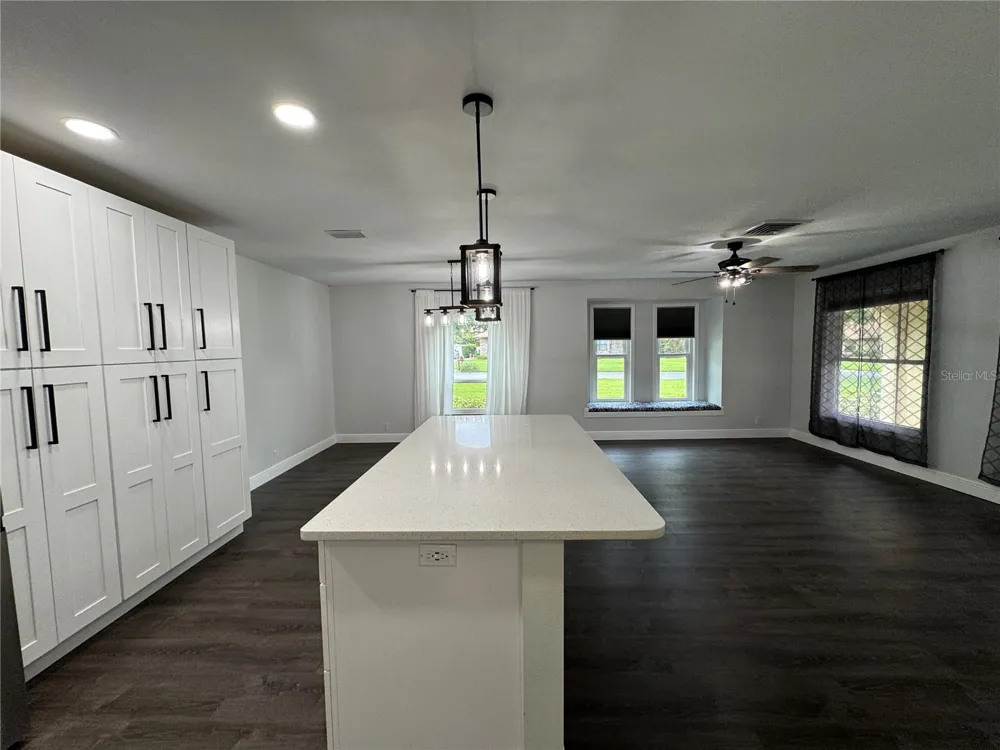 1809 STELLA COURT Lakeland, FL 33813