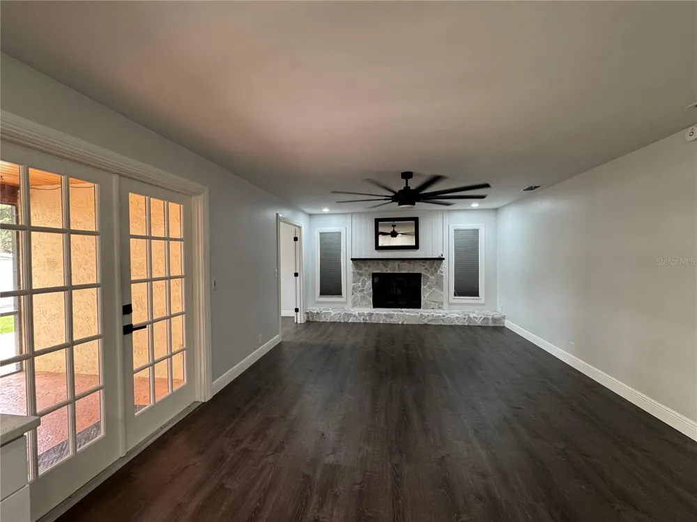 1809 STELLA COURT Lakeland, FL 33813