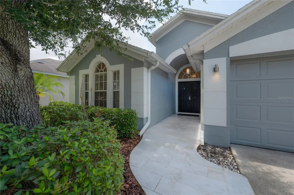 11820 EASTHAMPTON DRIVE Tampa, FL 33626