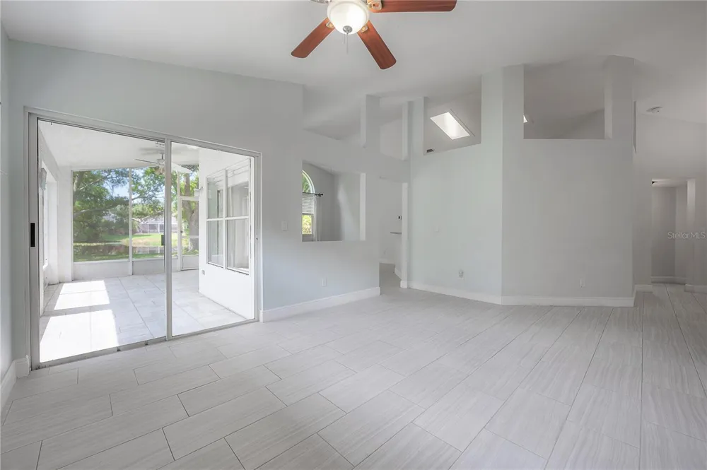 11820 EASTHAMPTON DRIVE Tampa, FL 33626