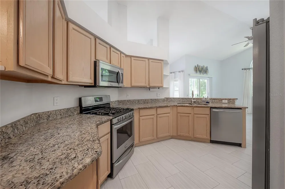 11820 EASTHAMPTON DRIVE Tampa, FL 33626