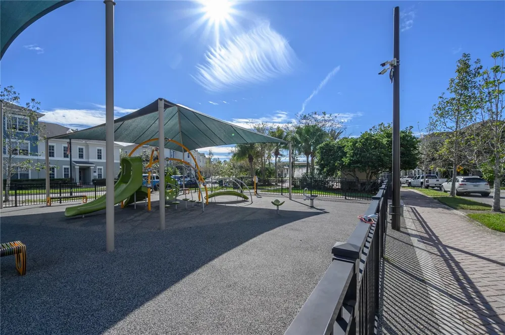 11820 EASTHAMPTON DRIVE Tampa, FL 33626
