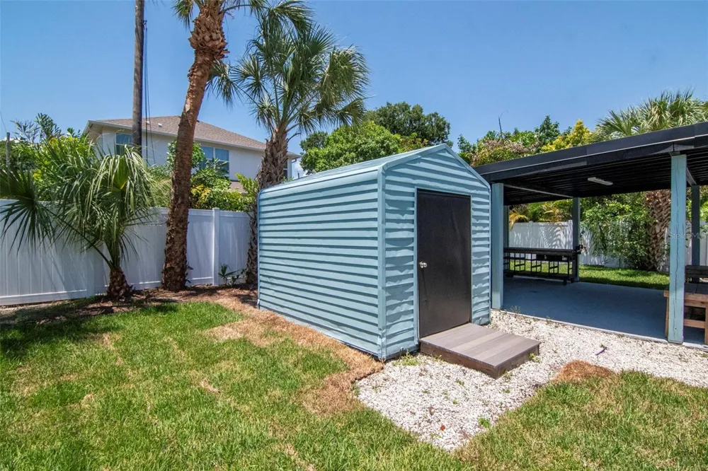 2507 W GRAY STREET Tampa, FL 33609