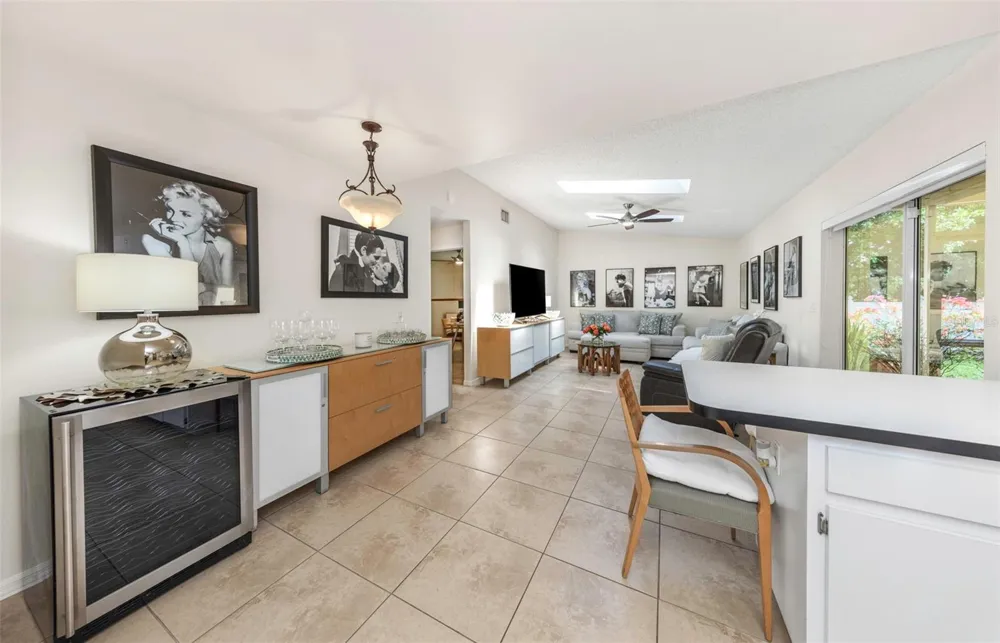 2437 HAWK AVENUE Palm Harbor, FL 34683