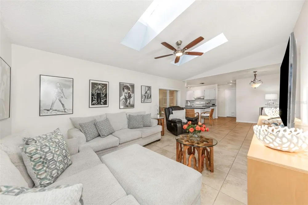 2437 HAWK AVENUE Palm Harbor, FL 34683