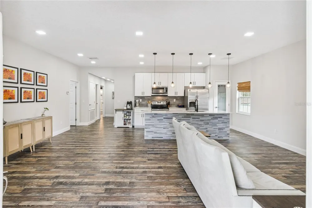 945 GORDON AVENUE Bartow, FL 33830