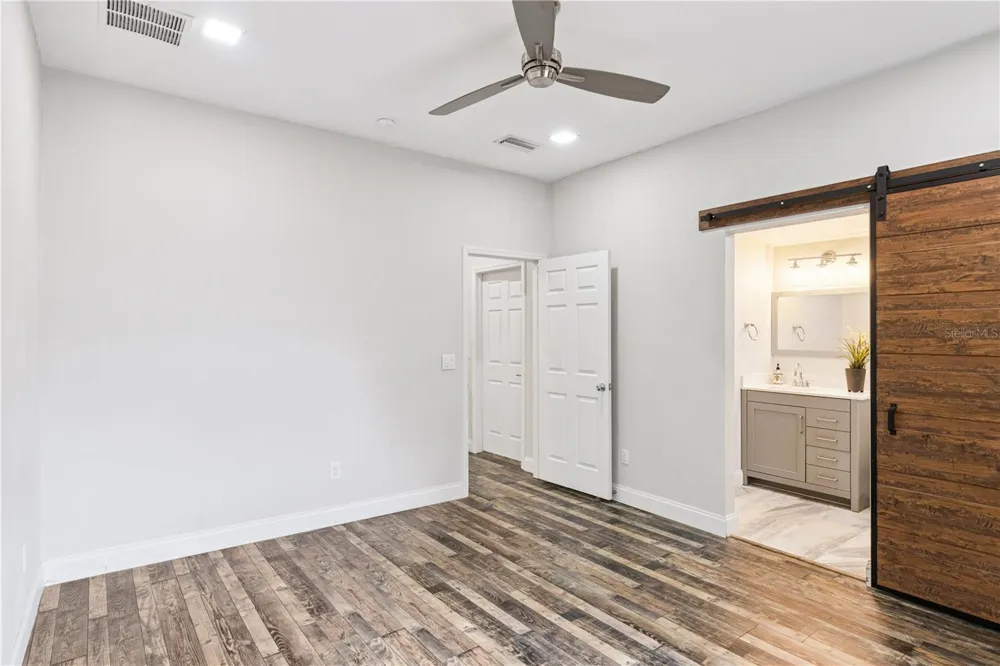 945 GORDON AVENUE Bartow, FL 33830