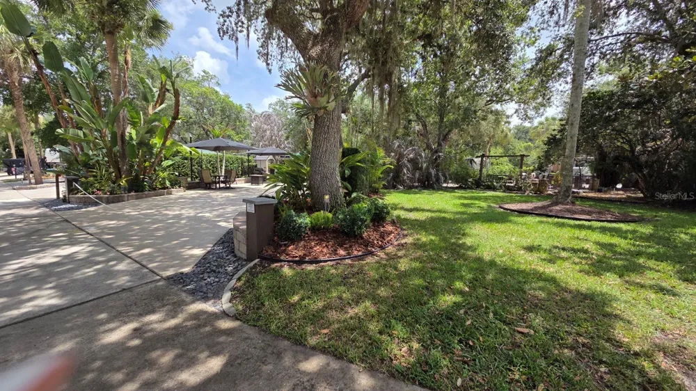 233 STALLION LANE River Ranch, FL 33867