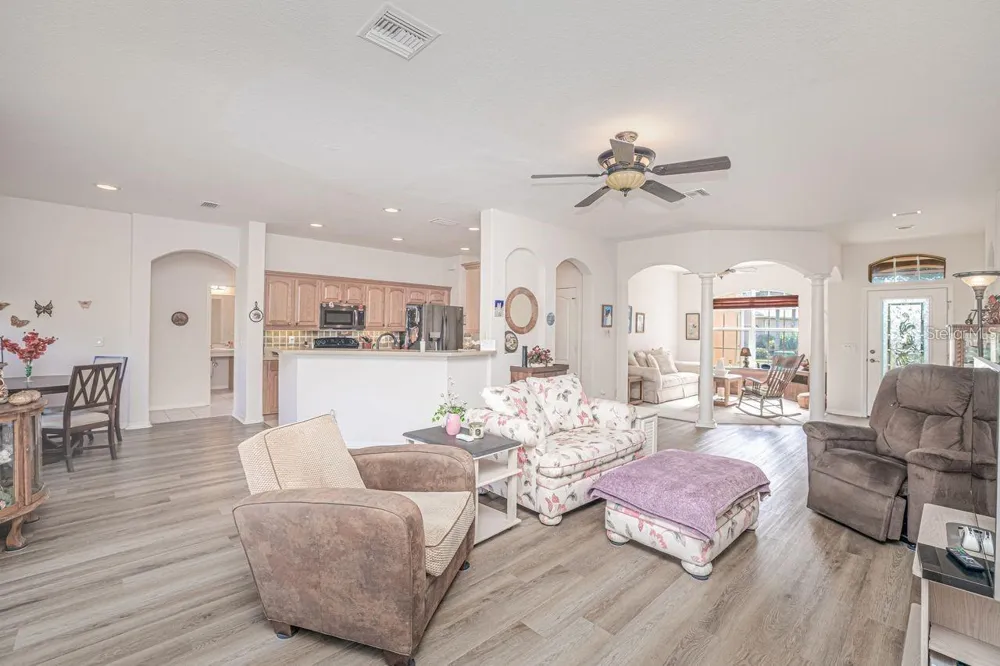 2860 SUNCOAST LAKES BOULEVARD Port Charlotte, FL 33980