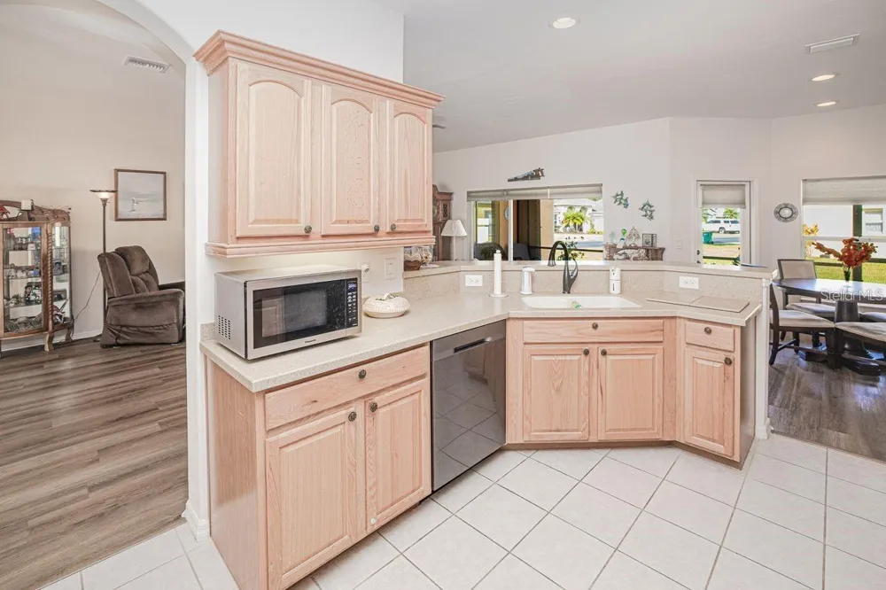 2860 SUNCOAST LAKES BOULEVARD Port Charlotte, FL 33980