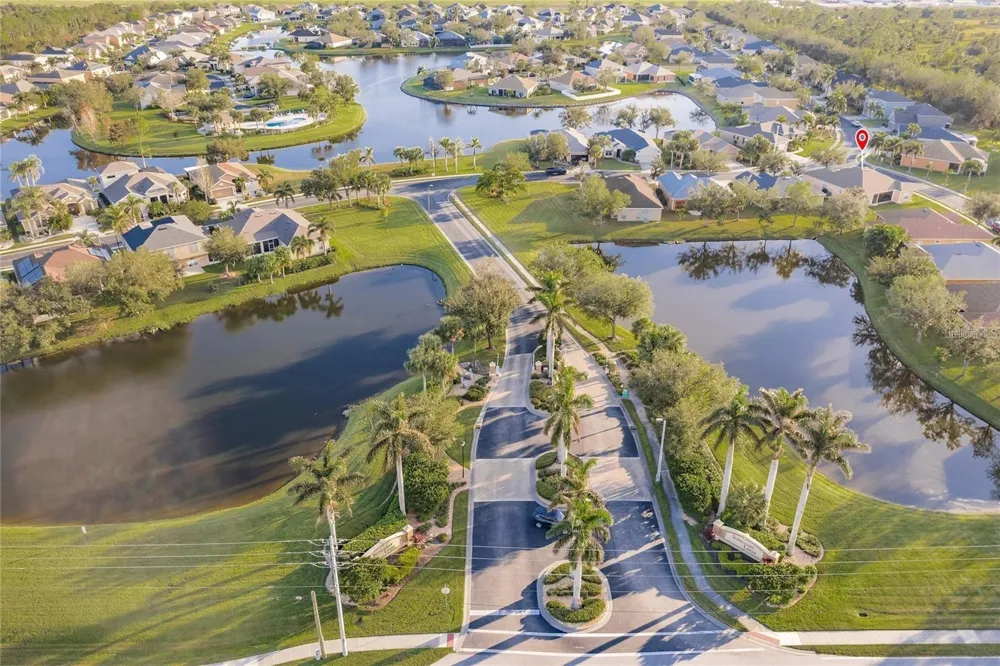 2860 SUNCOAST LAKES BOULEVARD Port Charlotte, FL 33980