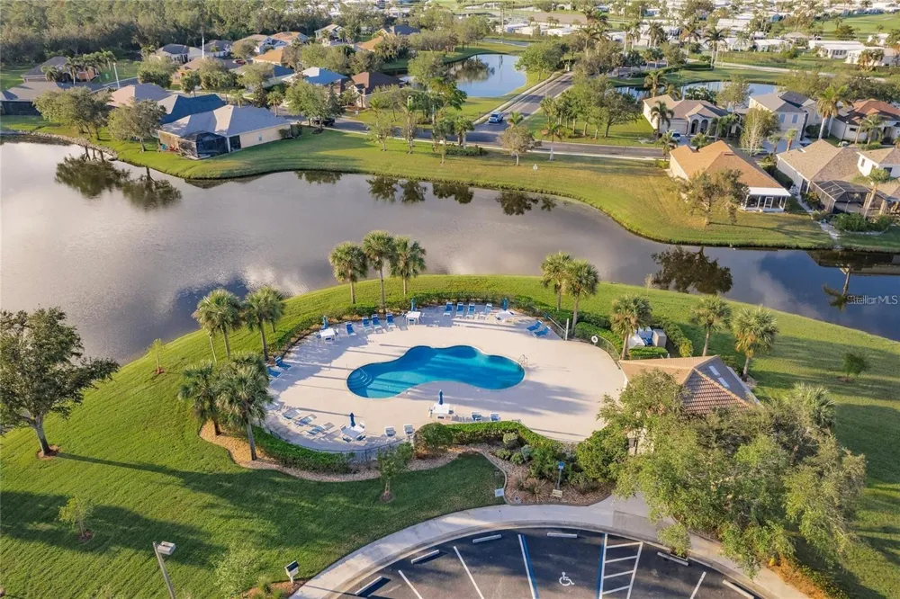 2860 SUNCOAST LAKES BOULEVARD Port Charlotte, FL 33980