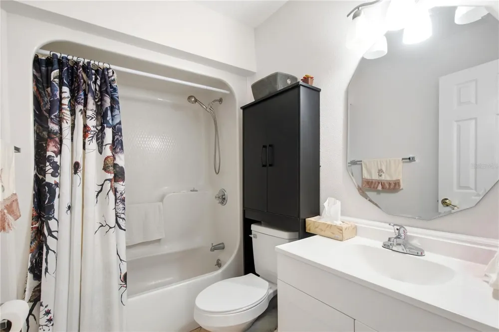 314 PALM COAST PARKWAY NE #202 Palm Coast, FL 32137
