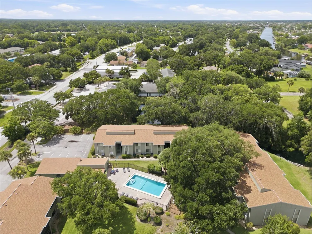 314 PALM COAST PARKWAY NE #202 Palm Coast, FL 32137