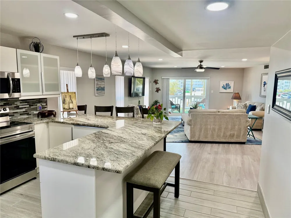 7003 SUNSET WAY #8 St Pete Beach, FL 33706