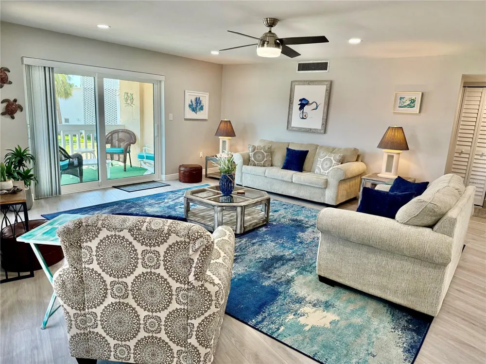 7003 SUNSET WAY #8 St Pete Beach, FL 33706