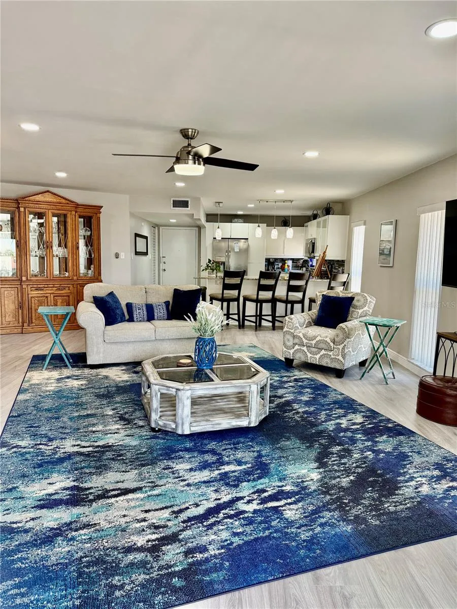 7003 SUNSET WAY #8 St Pete Beach, FL 33706