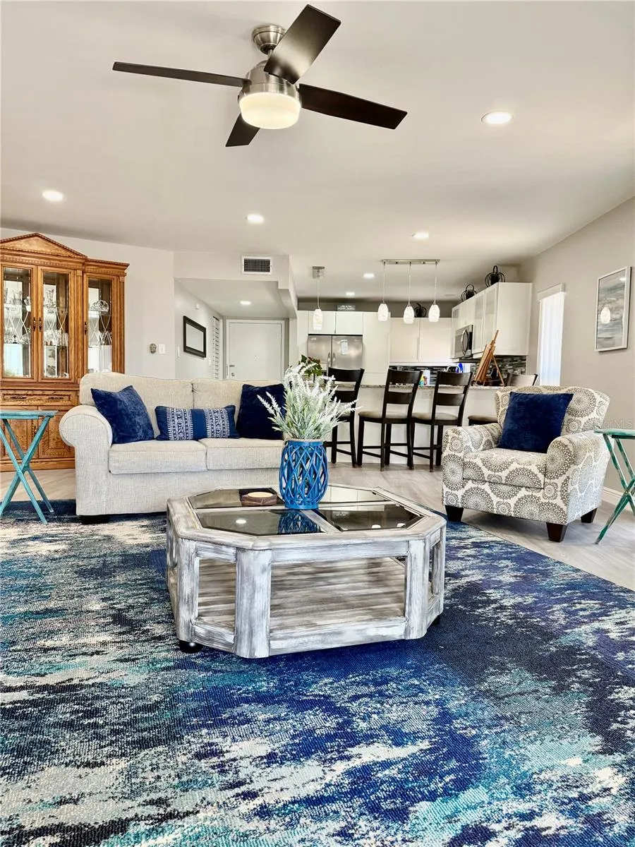 7003 SUNSET WAY #8 St Pete Beach, FL 33706