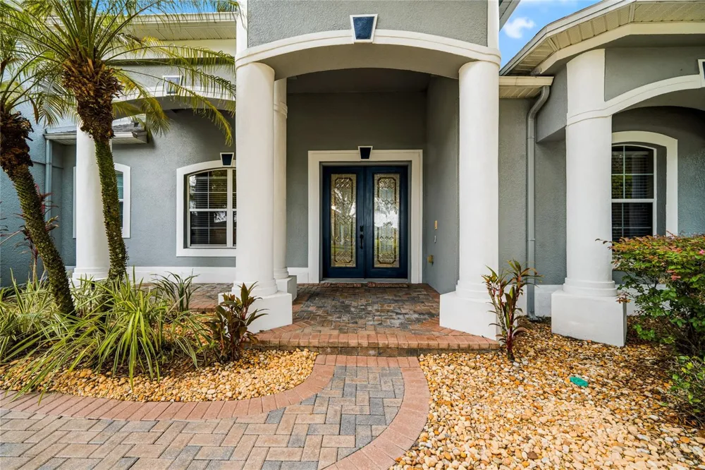 5977 LAKE MELROSE DRIVE Orlando, FL 32829