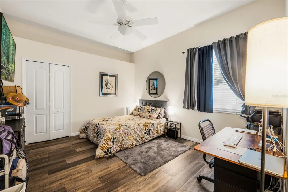 5977 LAKE MELROSE DRIVE Orlando, FL 32829