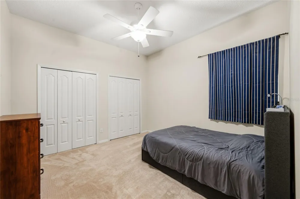 5977 LAKE MELROSE DRIVE Orlando, FL 32829