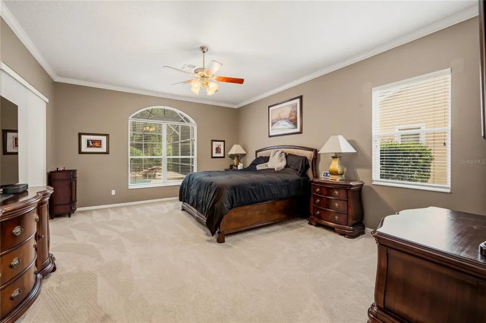 5977 LAKE MELROSE DRIVE Orlando, FL 32829