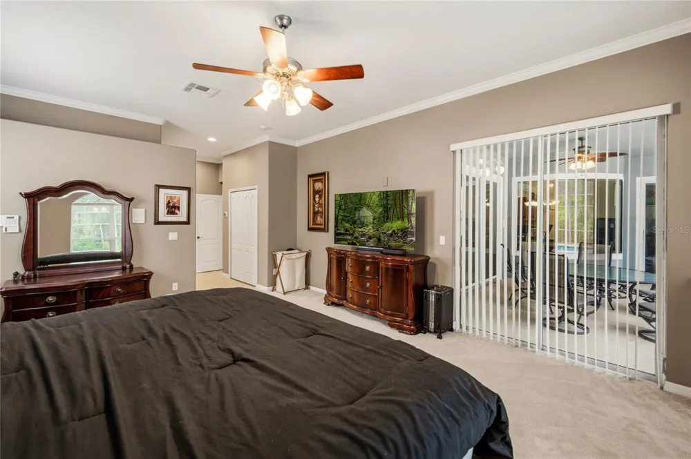5977 LAKE MELROSE DRIVE Orlando, FL 32829