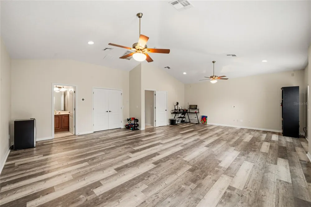 5977 LAKE MELROSE DRIVE Orlando, FL 32829