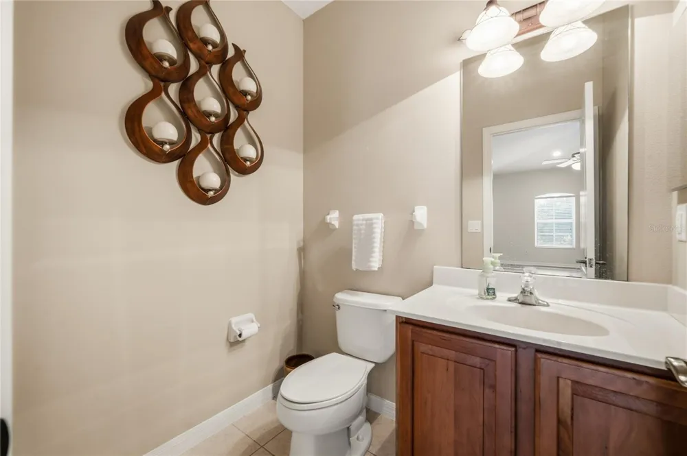 5977 LAKE MELROSE DRIVE Orlando, FL 32829