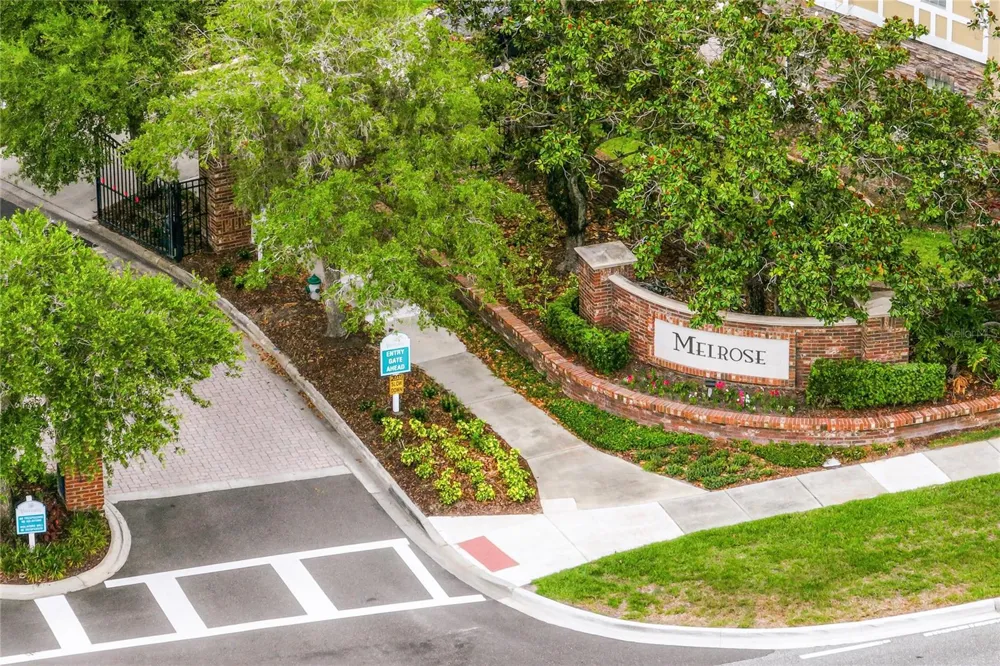 5977 LAKE MELROSE DRIVE Orlando, FL 32829