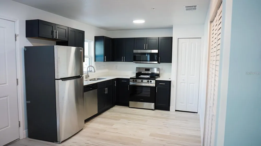 2201 CONWAY DRIVE #203 Deltona, FL 32738