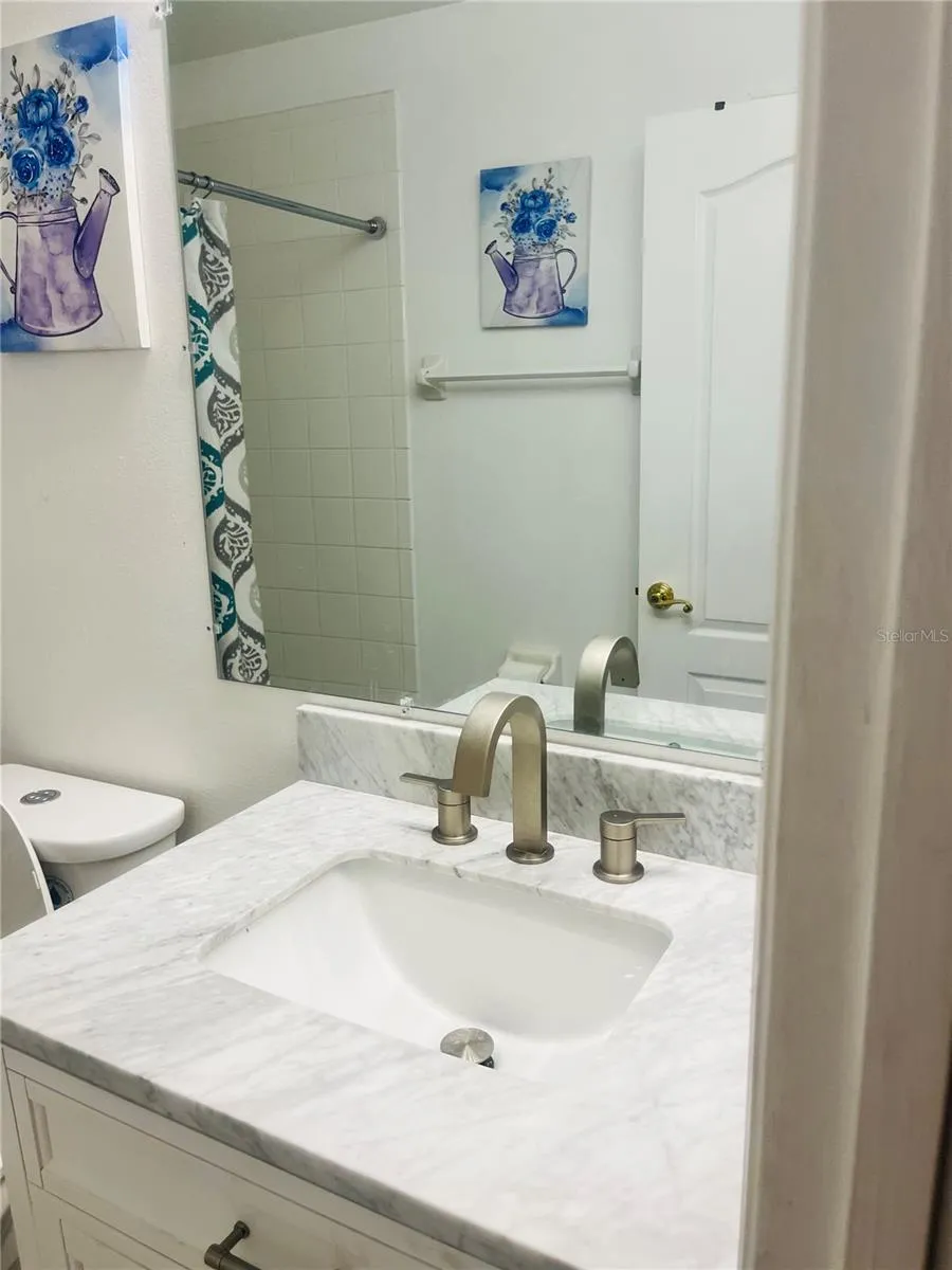 4015 LAKESIDE RESERVE LANE Orlando, FL 32810