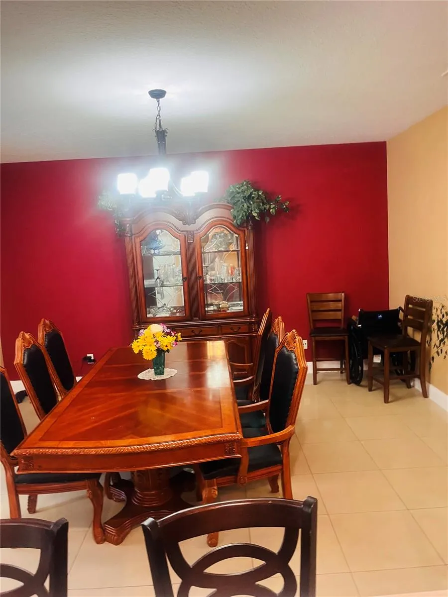 4015 LAKESIDE RESERVE LANE Orlando, FL 32810