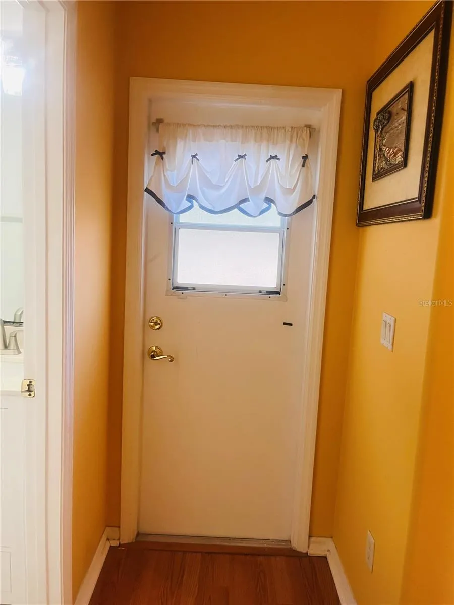 4015 LAKESIDE RESERVE LANE Orlando, FL 32810