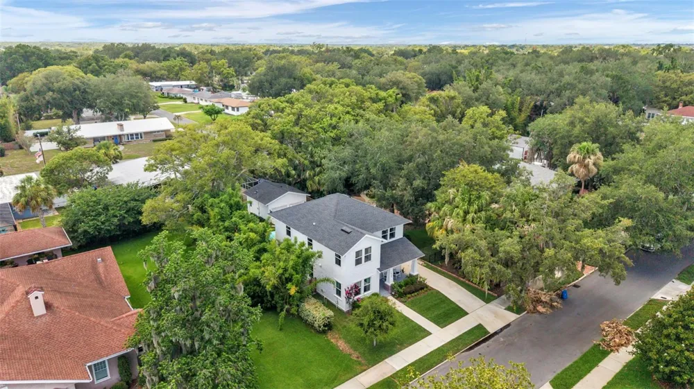 1829 CHEROKEE TRAIL Lakeland, FL 33803