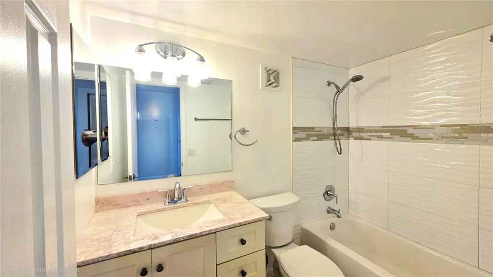851 KEENE ROAD #Y7 Clearwater, FL 33755