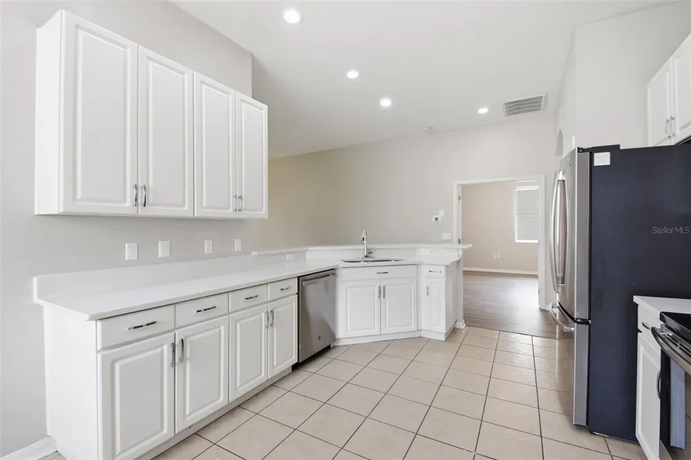 427 FERN GULLEY DRIVE Seffner, FL 33584
