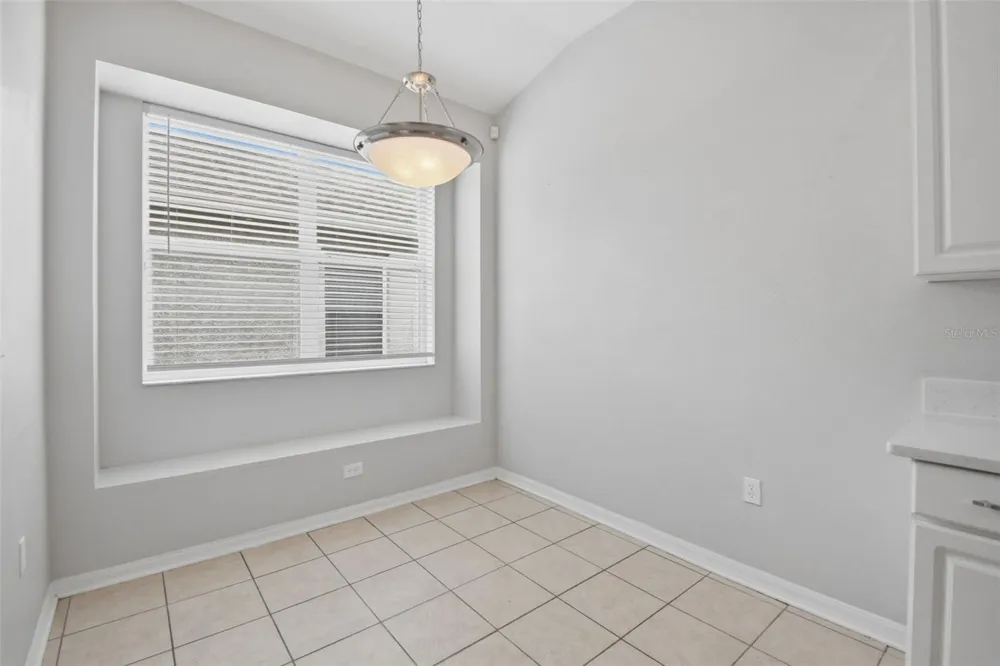 427 FERN GULLEY DRIVE Seffner, FL 33584