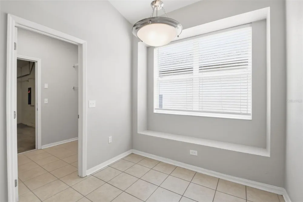 427 FERN GULLEY DRIVE Seffner, FL 33584