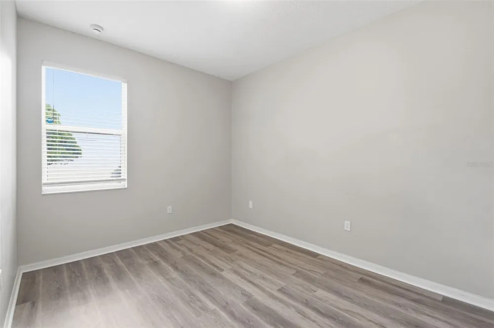 427 FERN GULLEY DRIVE Seffner, FL 33584