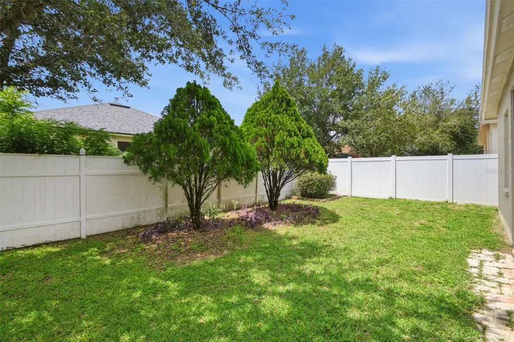 427 FERN GULLEY DRIVE Seffner, FL 33584
