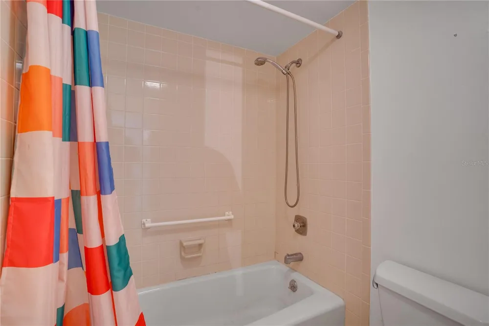 5940 PELICAN BAY PLAZA S #504 St Petersburg, FL 33707