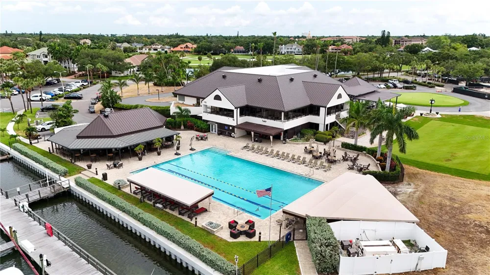 5940 PELICAN BAY PLAZA S #504 St Petersburg, FL 33707