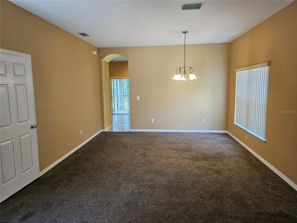 1147 EMERALD HILL WAY Valrico, FL 33594