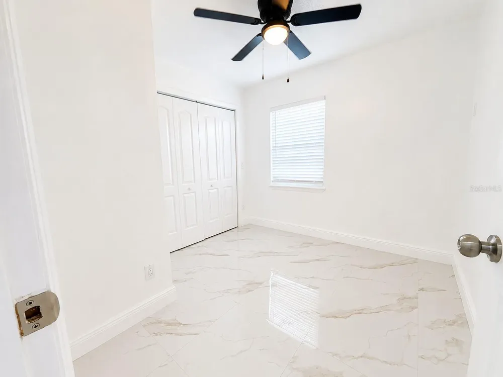 907 VALENTINA DRIVE Dundee, FL 33838