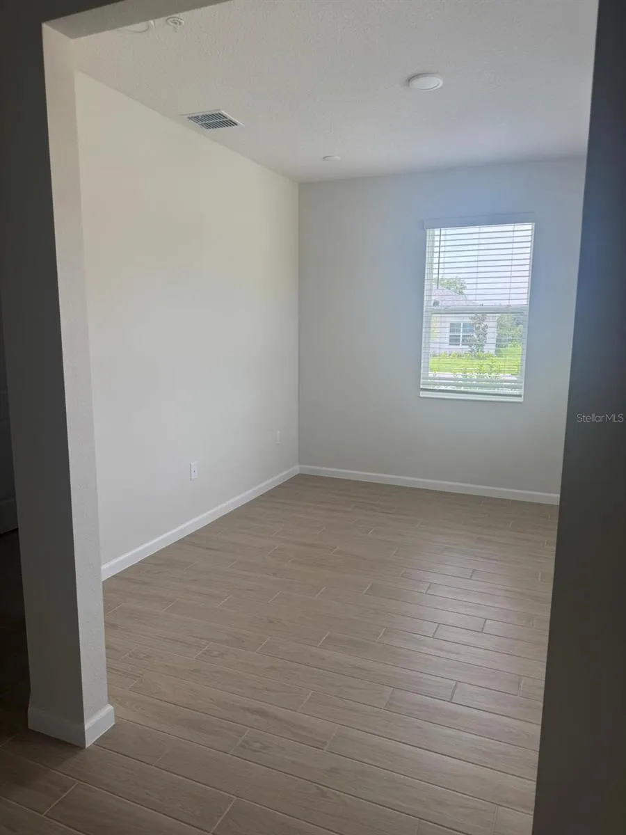 564 POTHOS STREET Apopka, FL 32703