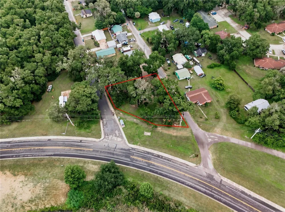 720 HUNTINGTON ROAD Crescent City, FL 32112
