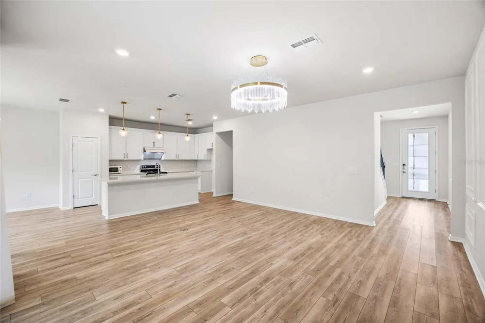 2993 PIER POINTE LANE Clearwater, FL 33760